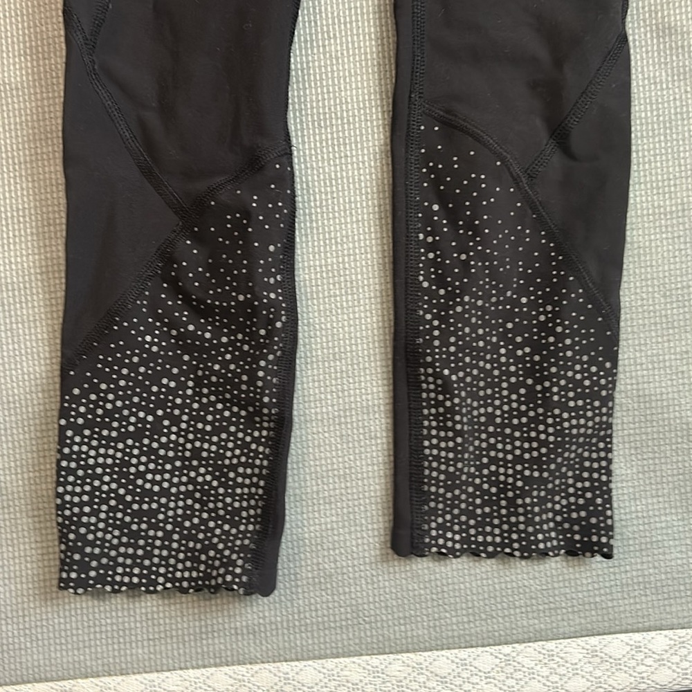 Lululemon Tight Stuff Legging | Size 6